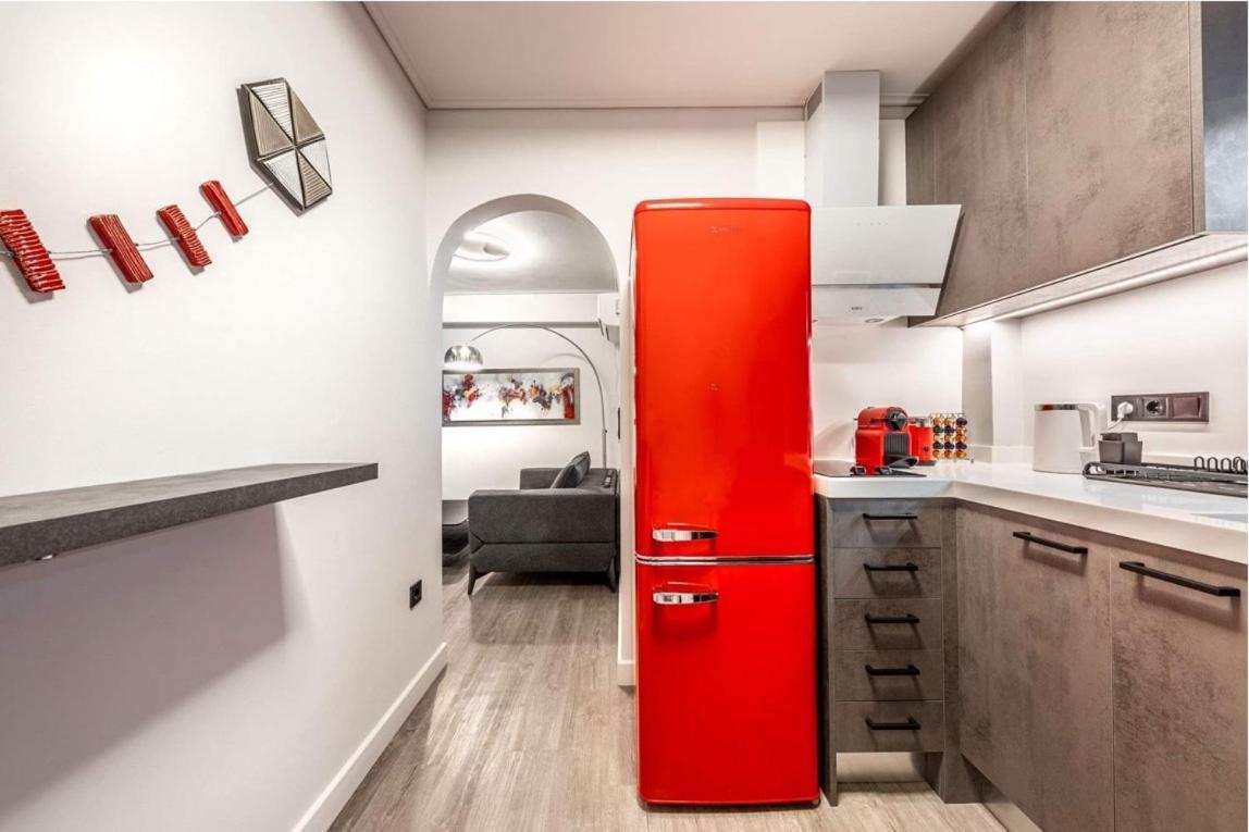 Апартаменты Brand-New , Delux Apt In Central Athens! Экстерьер фото